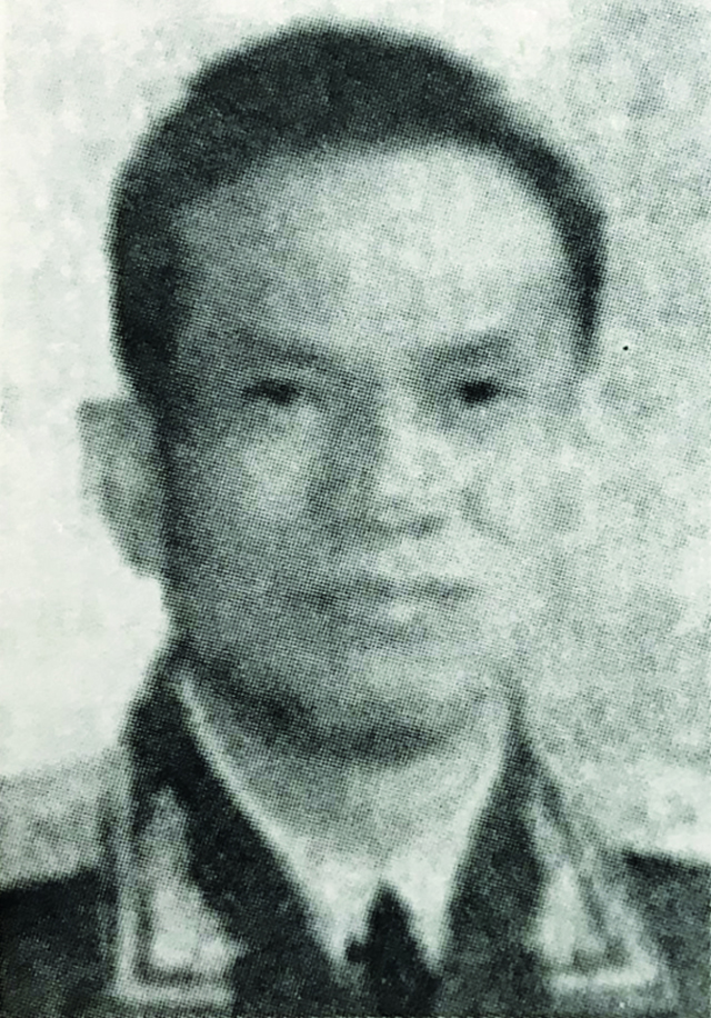 陈统光.jpg 陈统光.jpg