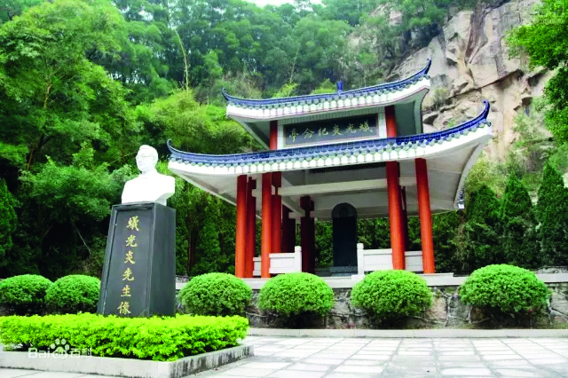 蚁光炎纪念亭.jpg 蚁光炎纪念亭.jpg