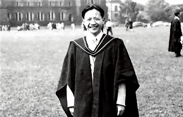 1946年5月,他回到清华大学当机械系教授.jpg 1946年5月,他回到清华大学当机械系教授.jpg