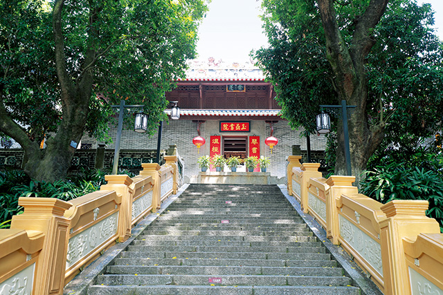 上图：玉岩书院始建于南宋，至今已有八百余年历史，是广州现存最早、保存最好的书院之一。李剑锋 摄.jpg