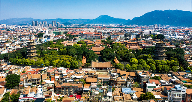 开元寺航拍图(成冬冬拍摄).jpg 开元寺航拍图(成冬冬拍摄).jpg