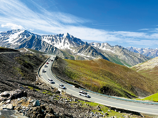 独库公路上的风景2.jpg 独库公路上的风景2.jpg