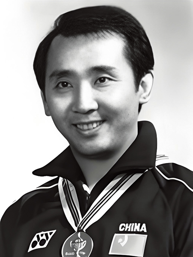 侯加昌.jpg 侯加昌.jpg